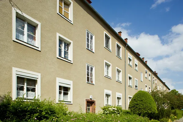 Ruhige und frisch sanierte 2,5 Zimmer — photo 1